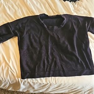 LULULEMON Cropped Blue Sweater